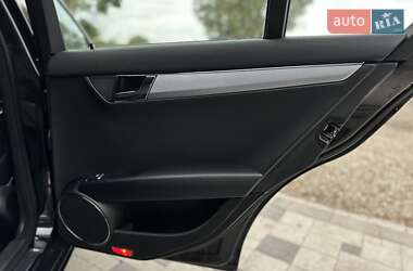 Универсал Mercedes-Benz C-Class 2012 в 