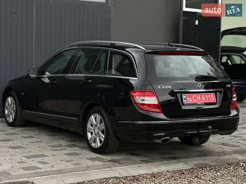 Универсал Mercedes-Benz C-Class 2012 в Ивано-Франковске