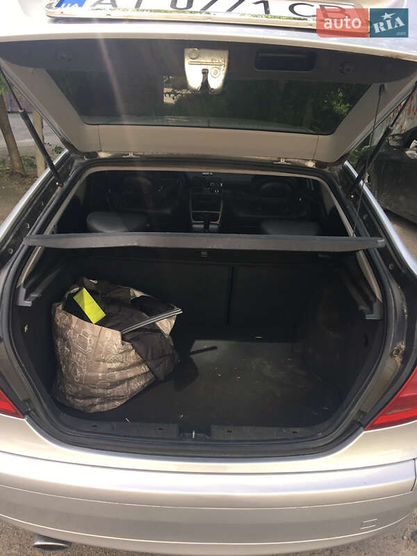 Купе Mercedes-Benz C-Class 2001 в Ивано-Франковске
