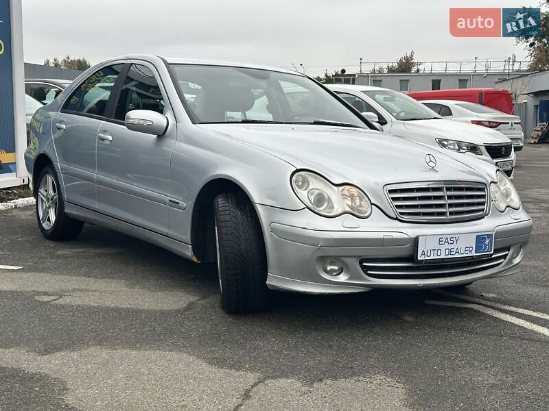 Седан Mercedes-Benz C-Class 2007 в Киеве фото 4 Седан Mercedes-Benz C-Class 2007 в Киеве