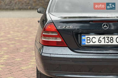 Седан Mercedes-Benz C-Class 2001 в 