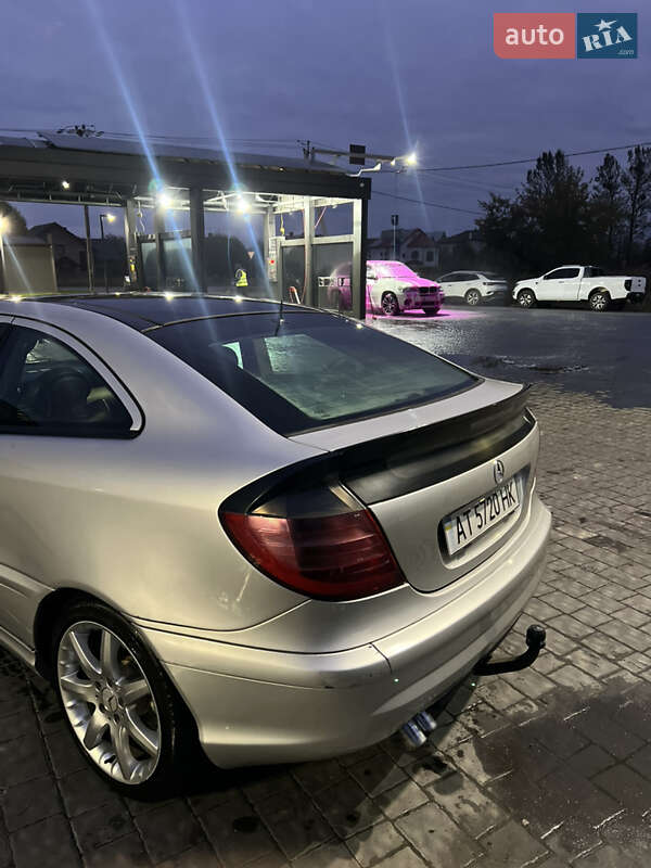 Купе Mercedes-Benz C-Class 2001 в Івано-Франківську