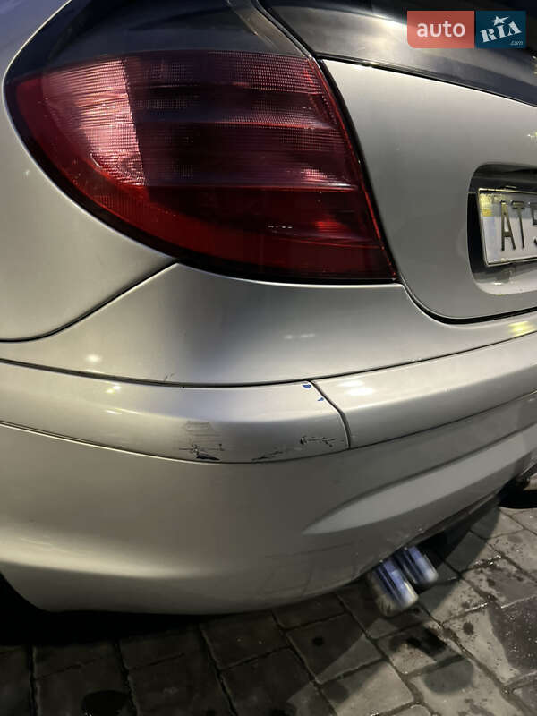 Купе Mercedes-Benz C-Class 2001 в Івано-Франківську