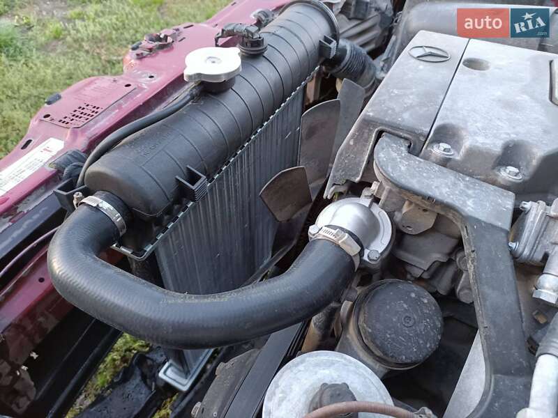 Седан Mercedes-Benz C-Class 1994 в Кельменцах фото 15 Седан Mercedes-Benz C-Class 1994 в Кельменцах