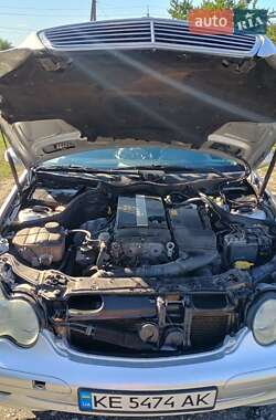 Универсал Mercedes-Benz C-Class 2002 в 
