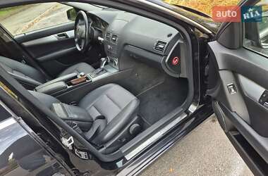Седан Mercedes-Benz C-Class 2011 в 
