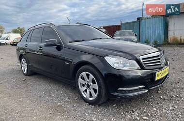 Универсал Mercedes-Benz C-Class 2011 в 