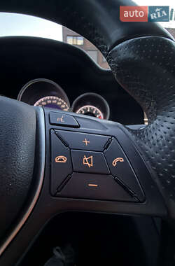 Седан Mercedes-Benz C-Class 2011 в 