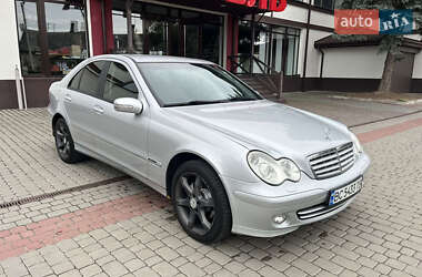 Седан Mercedes-Benz C-Class 2006 в 