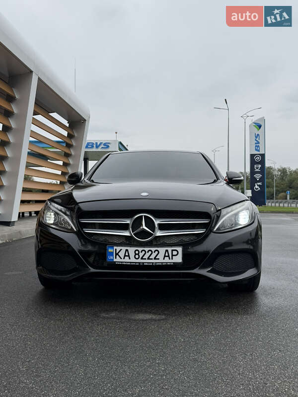 Седан Mercedes-Benz C-Class 2015 в Киеве