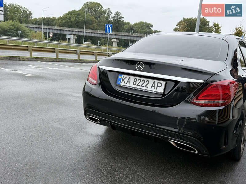 Седан Mercedes-Benz C-Class 2015 в Киеве