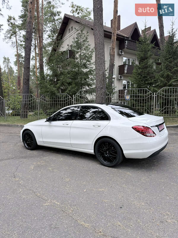 Седан Mercedes-Benz C-Class 2016 в Черкасах