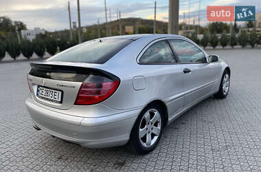 Купе Mercedes-Benz C-Class 2001 в 