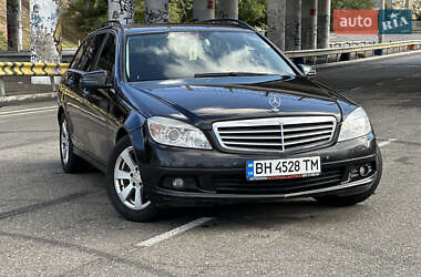 Універсал Mercedes-Benz C-Class 2009 в Одесі