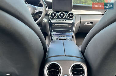 Седан Mercedes-Benz C-Class 2014 в  фото 57 Седан Mercedes-Benz C-Class 2014 в
