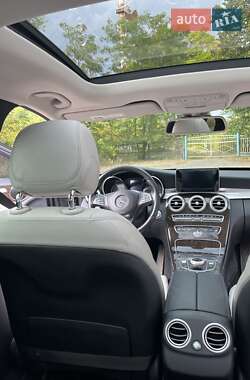 Седан Mercedes-Benz C-Class 2017 в 