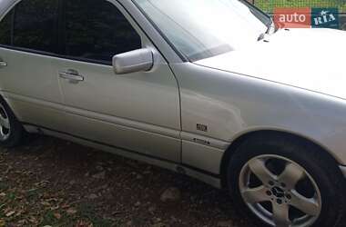 Седан Mercedes-Benz C-Class 1993 в 