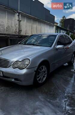 Седан Mercedes-Benz C-Class 2000 в 