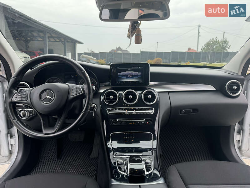 Универсал Mercedes-Benz C-Class 2015 в Житомире