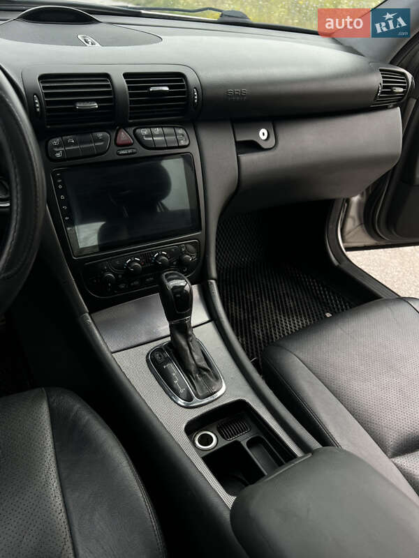Седан Mercedes-Benz C-Class 2002 в Полонном