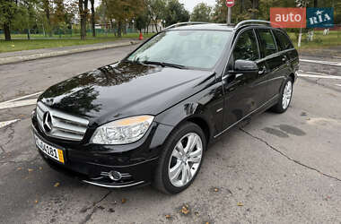 Универсал Mercedes-Benz C-Class 2009 в Виннице