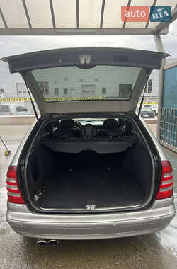 Универсал Mercedes-Benz C-Class 2003 в 