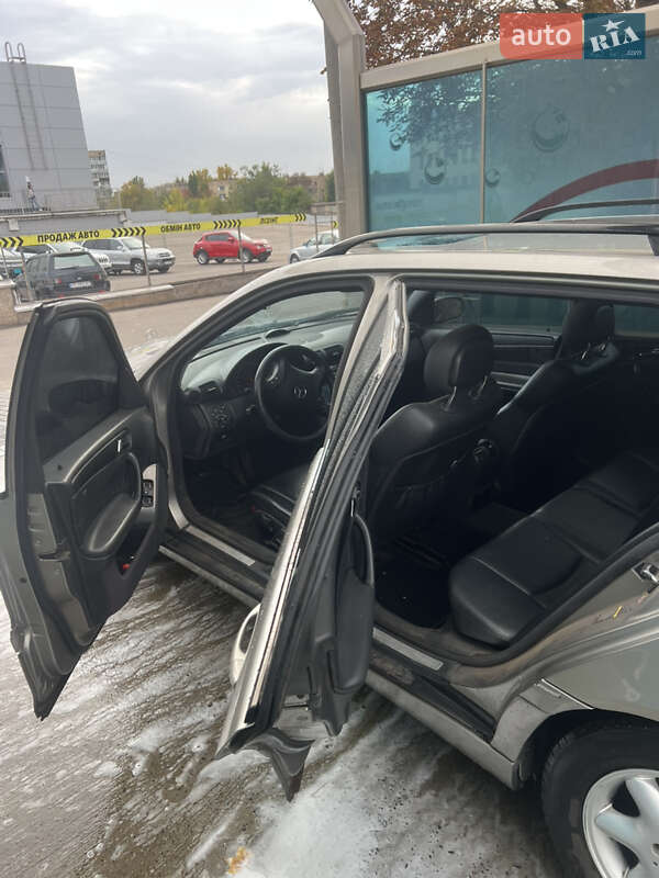 Универсал Mercedes-Benz C-Class 2002 в Кривом Роге