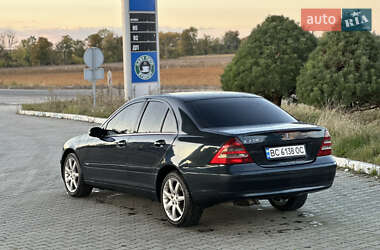 Седан Mercedes-Benz C-Class 2001 в 