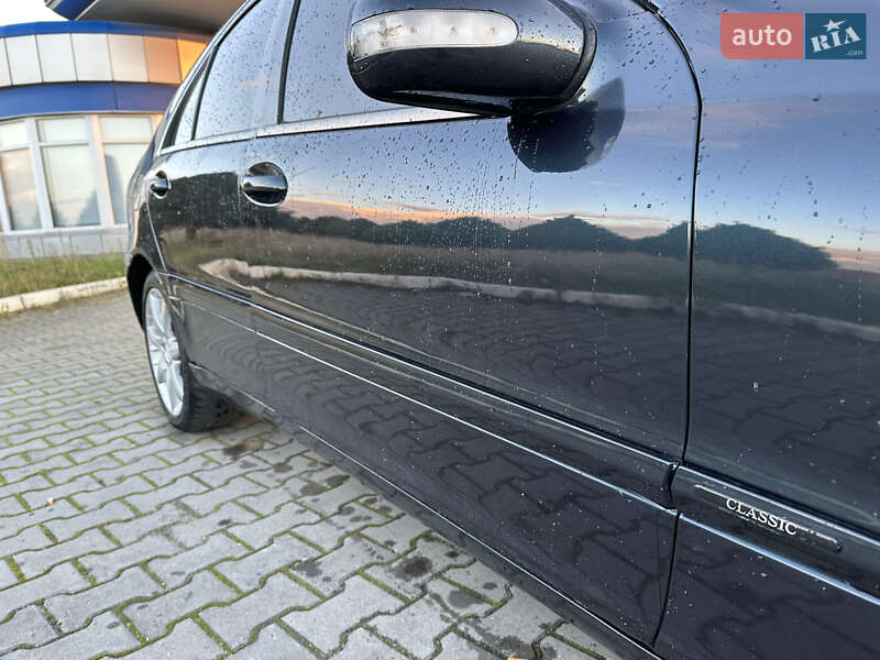 Седан Mercedes-Benz C-Class 2001 в Жовкве