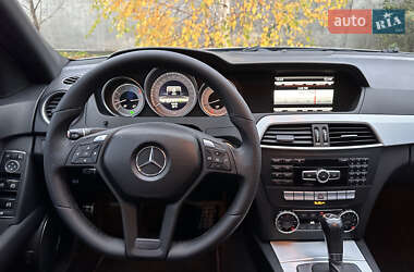 Седан Mercedes-Benz C-Class 2012 в 