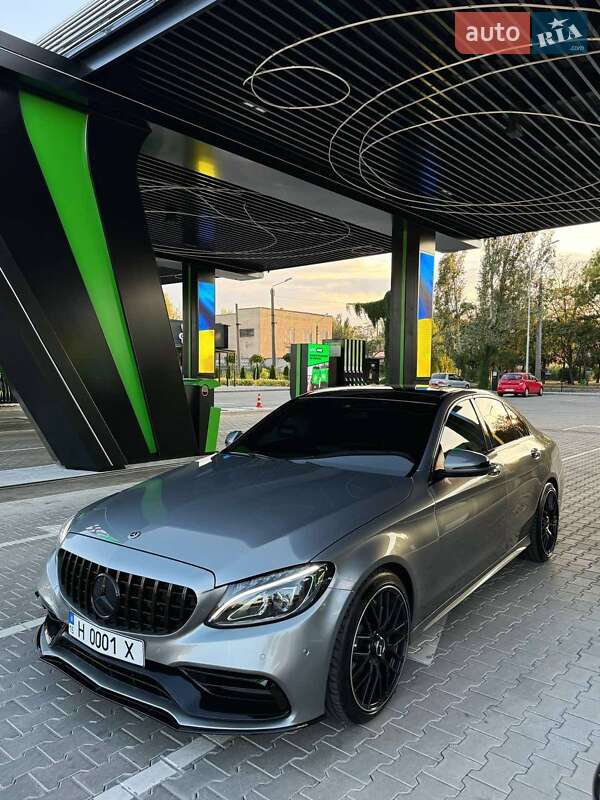 Седан Mercedes-Benz C-Class 2015 в 