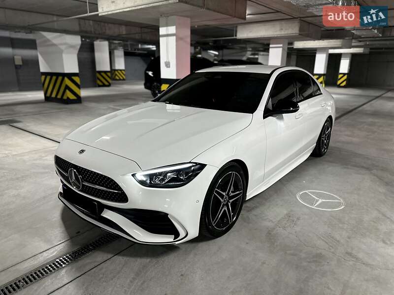 Седан Mercedes-Benz C-Class 2022 в Днепре
