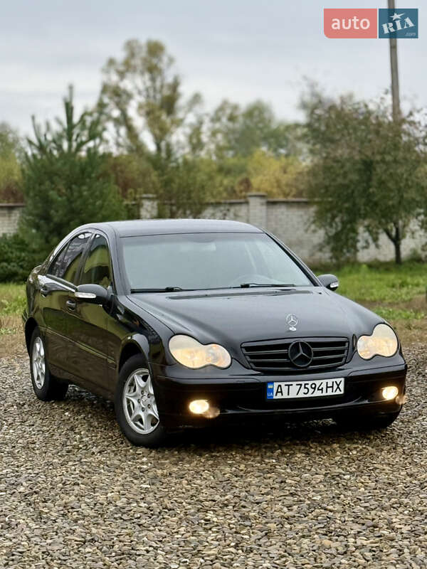 Седан Mercedes-Benz C-Class 2003 в Коломиї