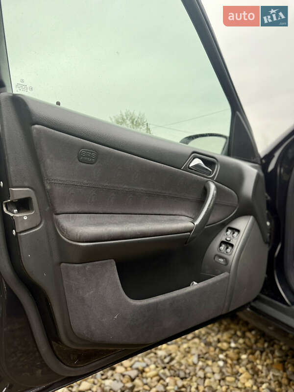 Седан Mercedes-Benz C-Class 2003 в Коломиї