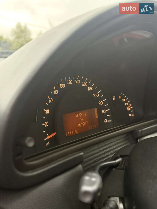 Седан Mercedes-Benz C-Class 2003 в Коломиї