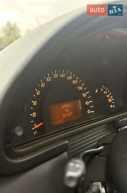 Седан Mercedes-Benz C-Class 2003 в 