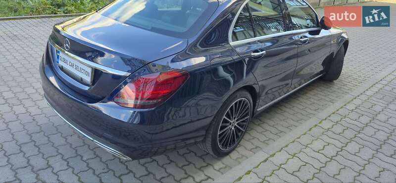Седан Mercedes-Benz C-Class 2021 в Жовкве