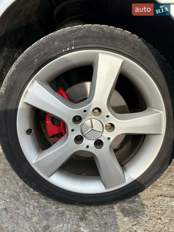 Купе Mercedes-Benz C-Class 2005 в Новояворовске