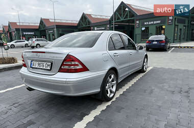 Седан Mercedes-Benz C-Class 2006 в 