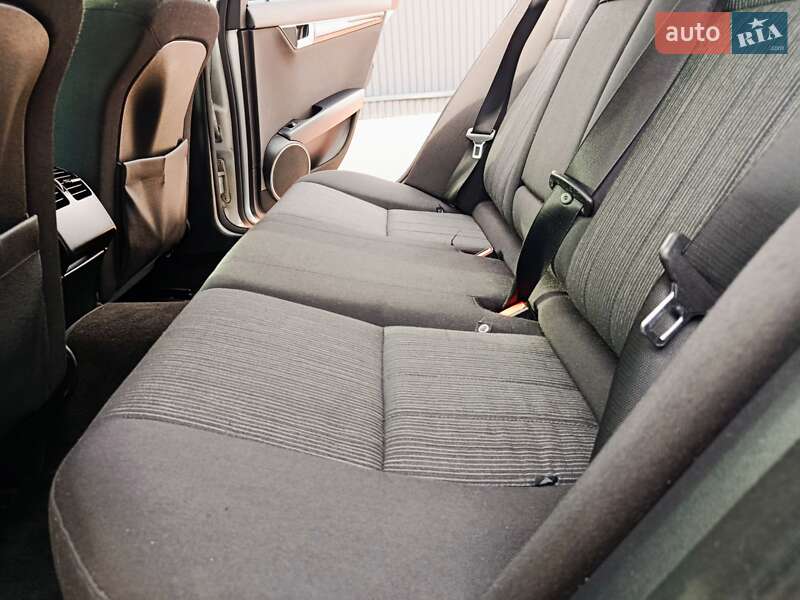 Седан Mercedes-Benz C-Class 2007 в Одессе