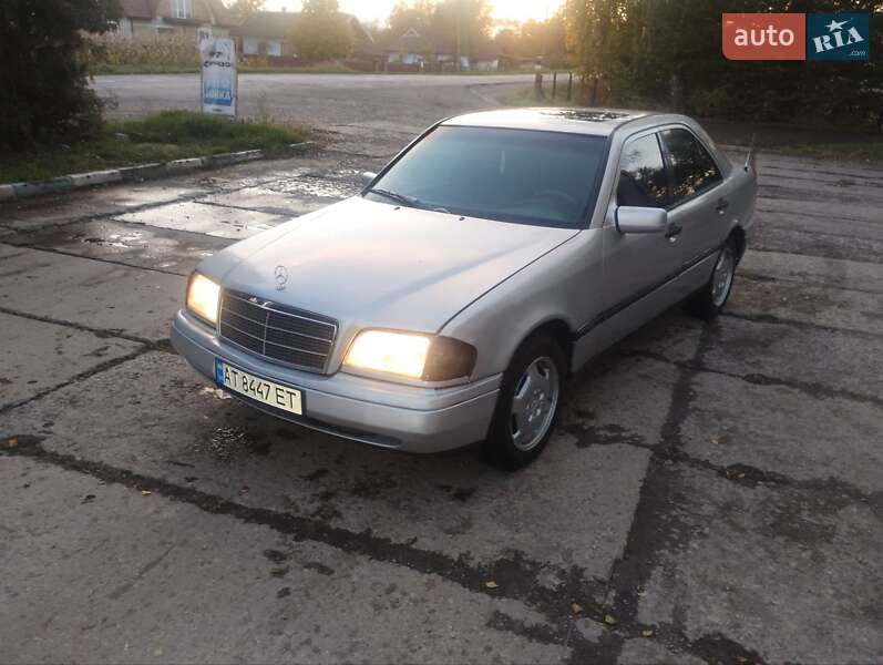 Седан Mercedes-Benz C-Class 1996 в Коломиї