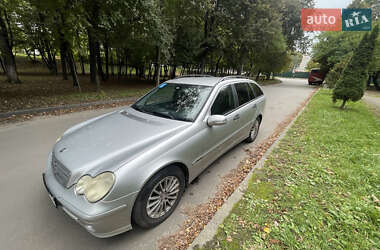Універсал Mercedes-Benz C-Class 2004 в 