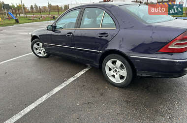 Седан Mercedes-Benz C-Class 2003 в 
