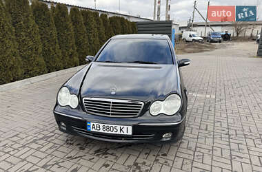 Седан Mercedes-Benz C-Class 2004 в 