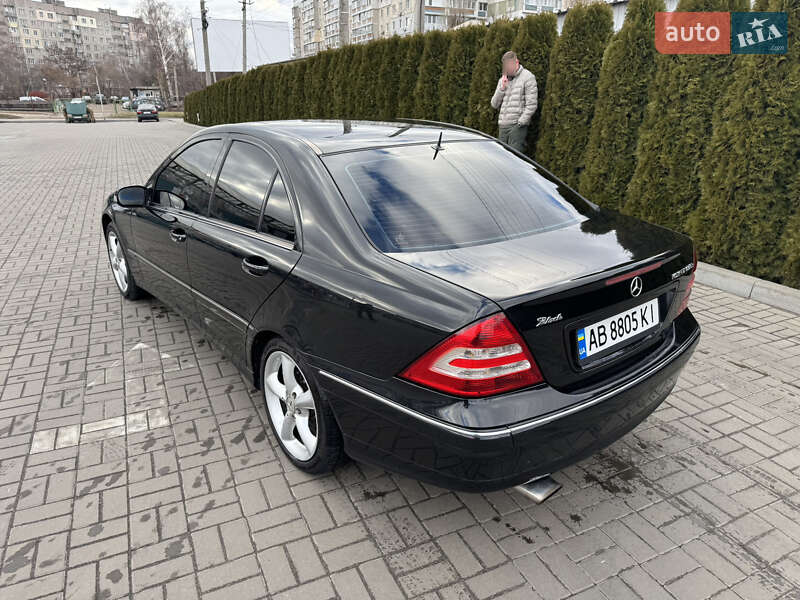 Седан Mercedes-Benz C-Class 2004 в Могилев-Подольске