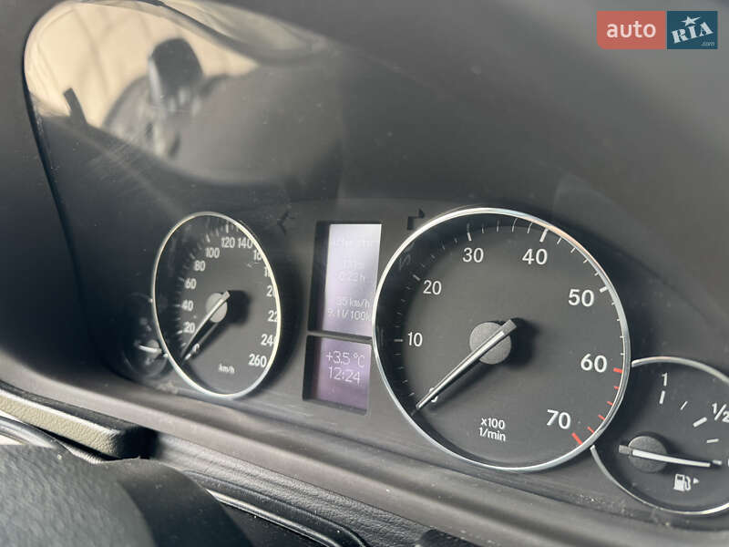 Седан Mercedes-Benz C-Class 2004 в Могилев-Подольске
