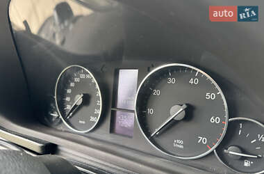 Седан Mercedes-Benz C-Class 2004 в 