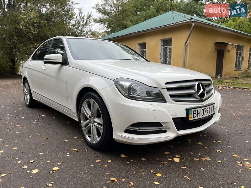 Седан Mercedes-Benz C-Class 2013 в Одесі