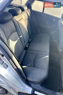 Универсал Mercedes-Benz C-Class 2002 в 