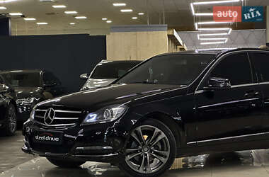 Седан Mercedes-Benz C-Class 2013 в 